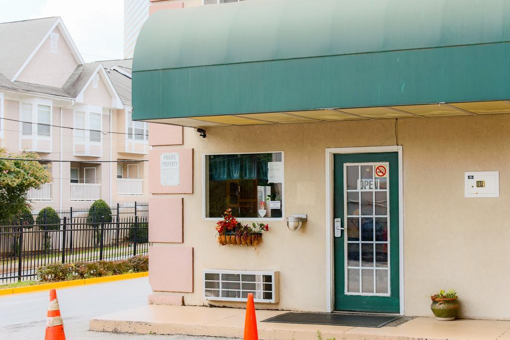 Budgetel Inn And Suites Atlanta Midtown 외부 사진