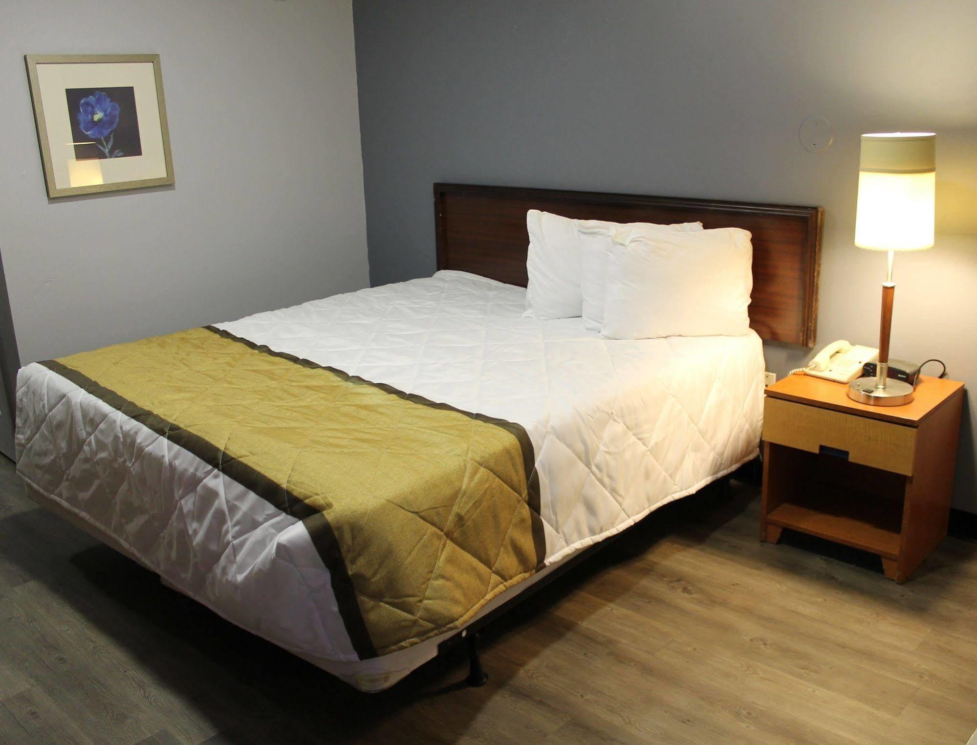 Budgetel Inn And Suites Atlanta Midtown 외부 사진